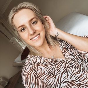 Meet your Posher, Lucy